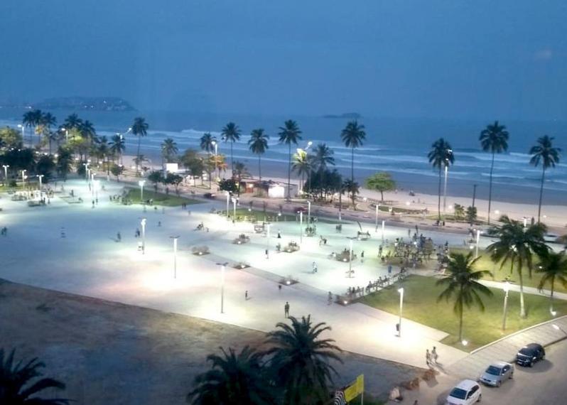 Golden Apto 4 - Cond Beira Mar, 3 Dorm, 2 Suites, Ar-cond, Wi-fi, 2 Garagens, Piscina Apartamento *