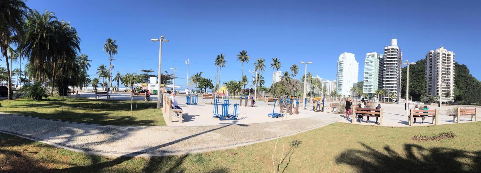Golden Apto 4 - Cond Beira Mar, 3 Dorm, 2 Suites, Ar-cond, Wi-fi, 2 Garagens, Piscina Apartamento
