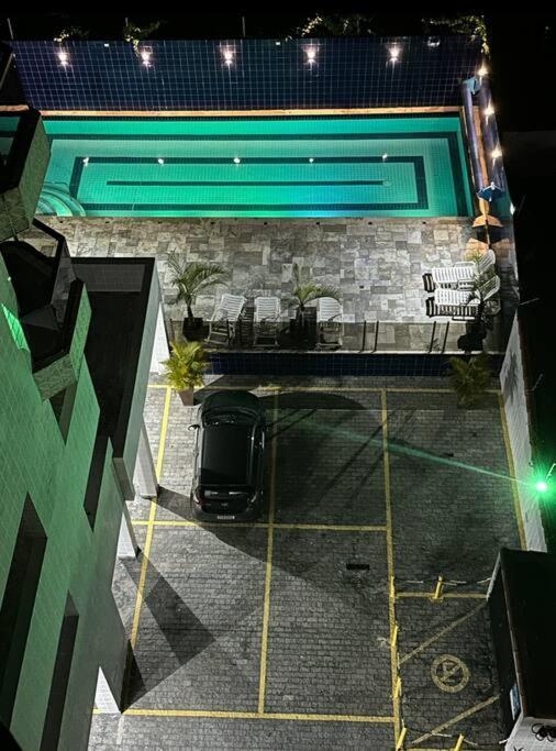 Golden Apto 4 - Cond Beira Mar, 3 Dorm, 2 Suites, Ar-cond, Wi-fi, 2 Garagens, Piscina Guarujá